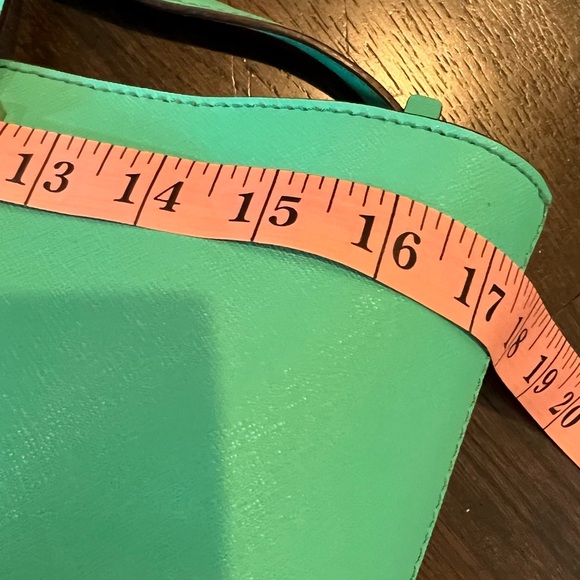 Kate Spade tote - Picture 3 of 6